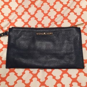 Michael Kors Mercer leather wristlet